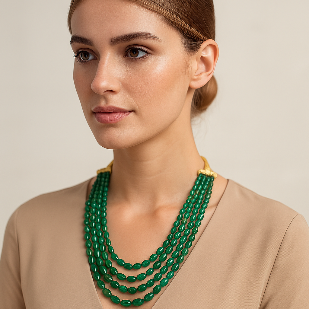 Emerald Beards Necklace