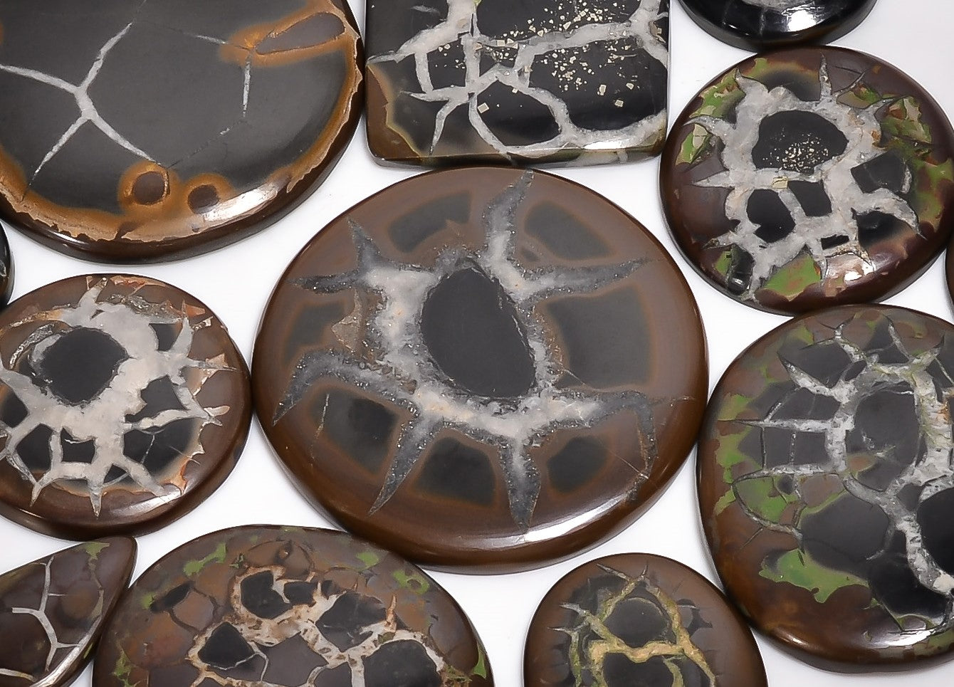 Wholesale Black Septarian Gemstone Cabochon Lot – Bulk Pricing for Jewelers & Designers (Copy)