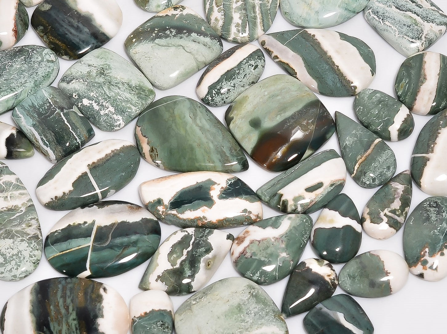 Natural Green Sardonyx Cabochons in Bulk – Wholesale Gemstone Lot for Designers