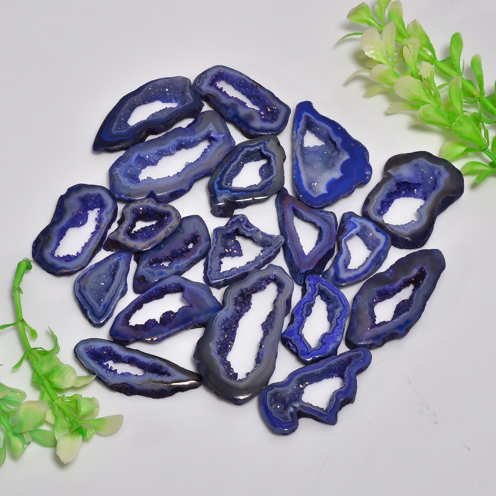 Wholesale Purple Botswana Agate Druzy Dendrite – Bulk Gemstone Lot for Jewelry Supply Stores (Copy)