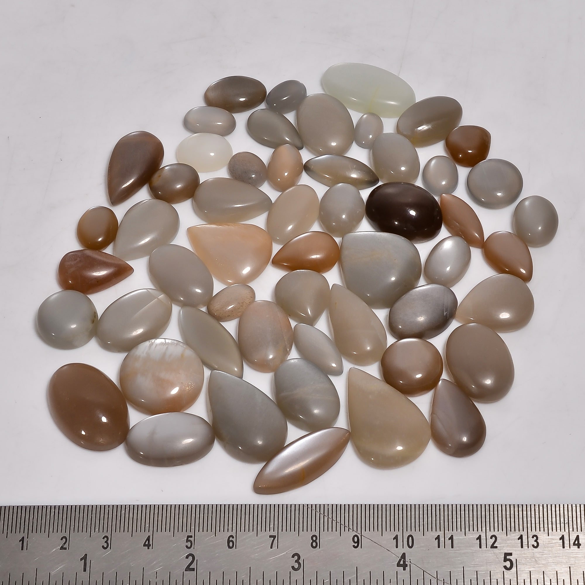 Wholesale Lot of Natural Grey Moonstone Cabochons – Ideal for Rings & Pendants (Copy)